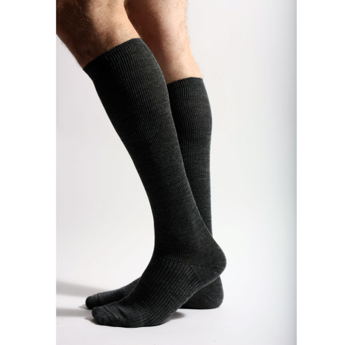 Kompressionsstrumpa klass 1 ull i gruppen Strumpor / St�dstrumpor hos Gus Textil AB (100936r)