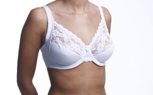 Bygel-BH i bomull Lena i gruppen Underkl�der / Dam / BH hos Gus Textil AB (325101r)