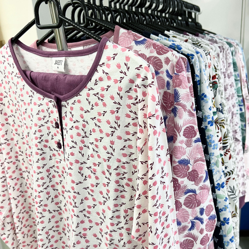 Superfynd! Jacett pyjamas med lång ärm/långa ben
